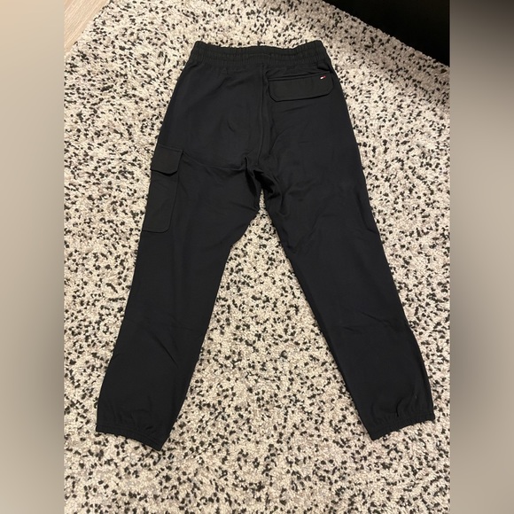 Tommy Hilfiger pants - Picture 3 of 4